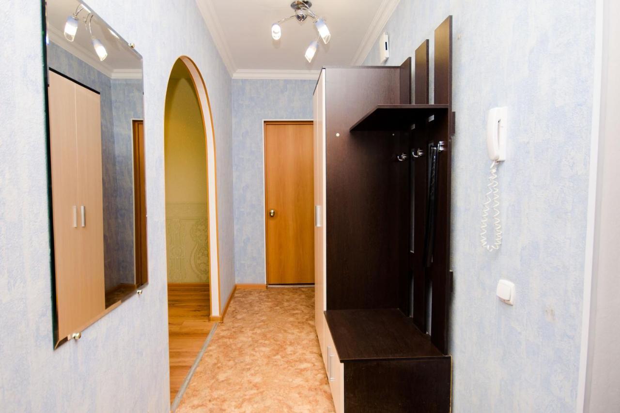 Apartment "Kvartirniy Vopros" On Artema 128 Sterlitamak Εξωτερικό φωτογραφία